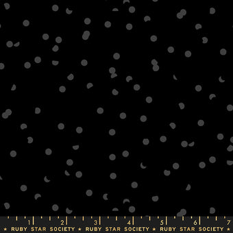 Hole Punch Dot in Black